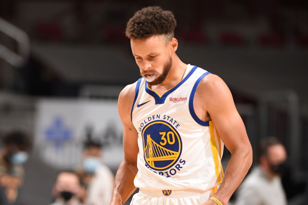 库里:应该不会再换回地垄沟发型了