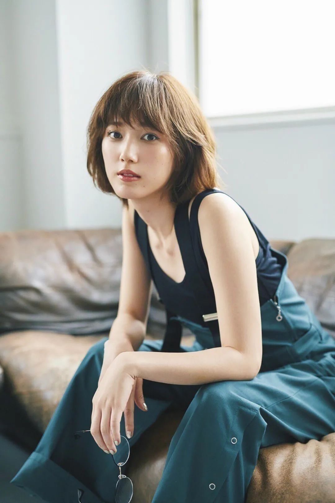 日本美女本田翼新封面太甜美了!娃娃脸雪肤娇嫩清纯迷人