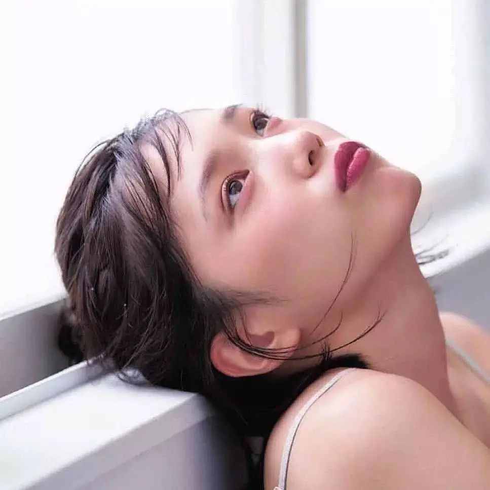 日本美女本田翼新封面太甜美了 娃娃脸雪肤娇嫩清纯迷人 本田翼 娃娃脸 新浪新闻