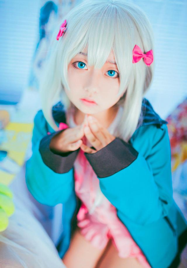埃罗芒阿老师和泉纱雾cosplay