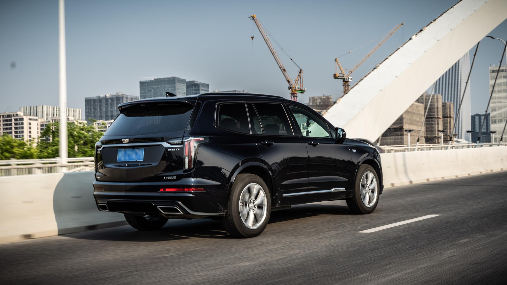 40万中大型suv全新福特探险者vs凯迪拉克xt6怎么选