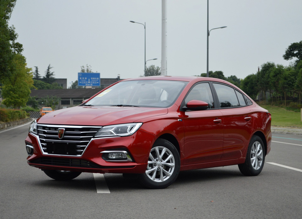 不足7万的荣威i5,自动挡 天窗,比飞度厚道,日常代步足够