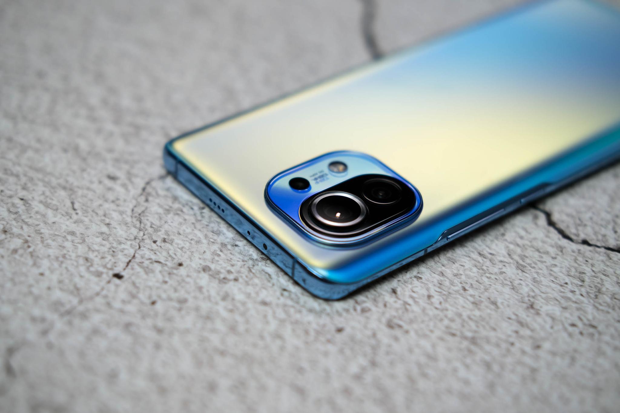 仅3999!小米11发布会回顾:全球最贵屏幕