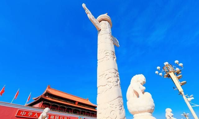 天安门广场的4根汉白玉柱子,20吨矗立了500年,古代作用很大|天安门广场|华表|汉白玉_新浪新闻