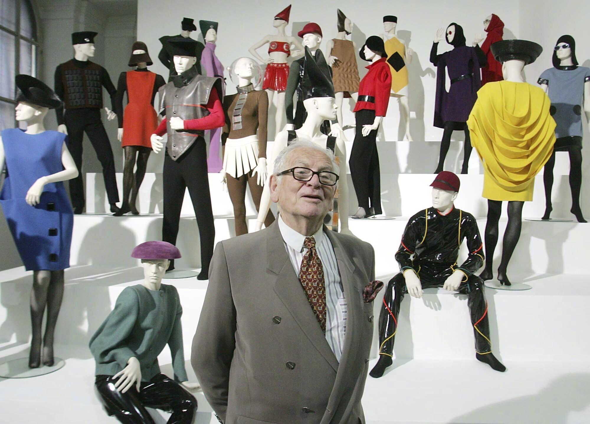 著名法国服装设计师皮尔·卡丹(pierre cardin)于巴黎去世