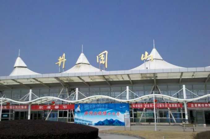 江西"特别"的机场,位于一个小村内,主要用于旅游业