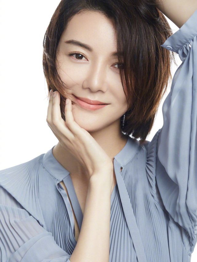 曾嫁山西首富被首富抛弃最美星二代车晓走出豪门依旧漂亮