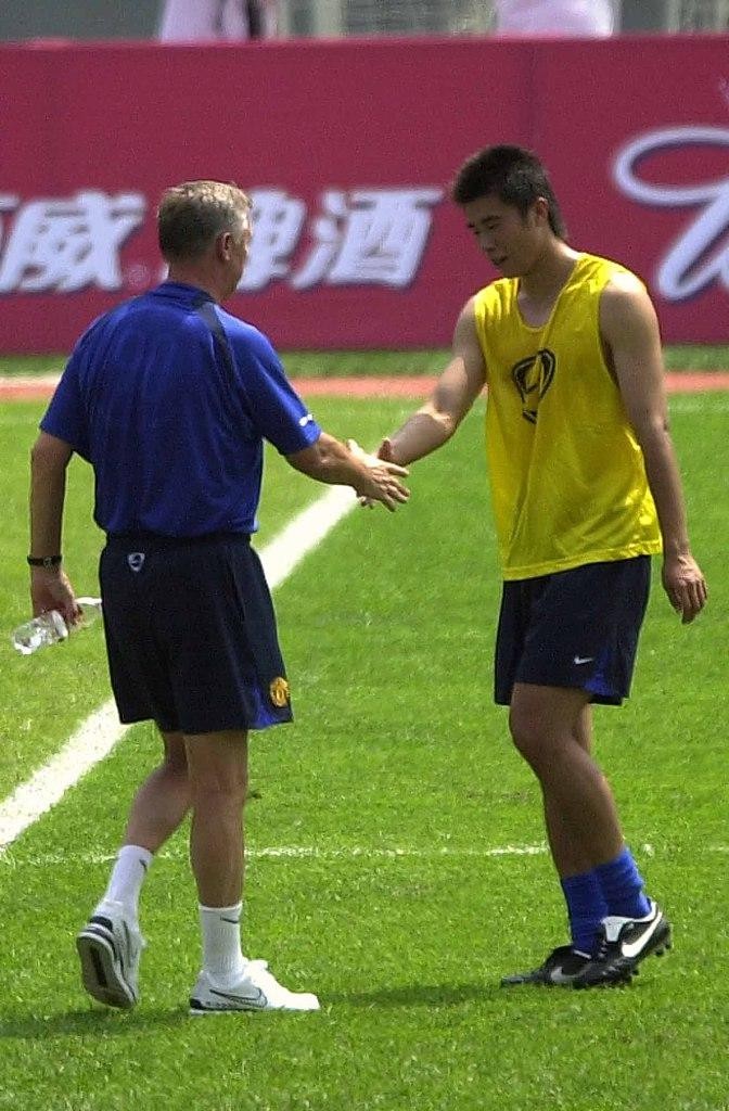 董方卓:弗格森对球员关怀事无巨细 衷心祝福老爷子健康长寿