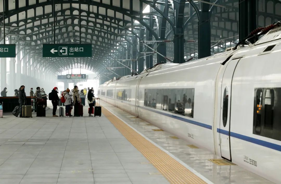 2021年铁路春运火车票明日起开抢!最大折扣幅度2折,优惠看这里 ↘