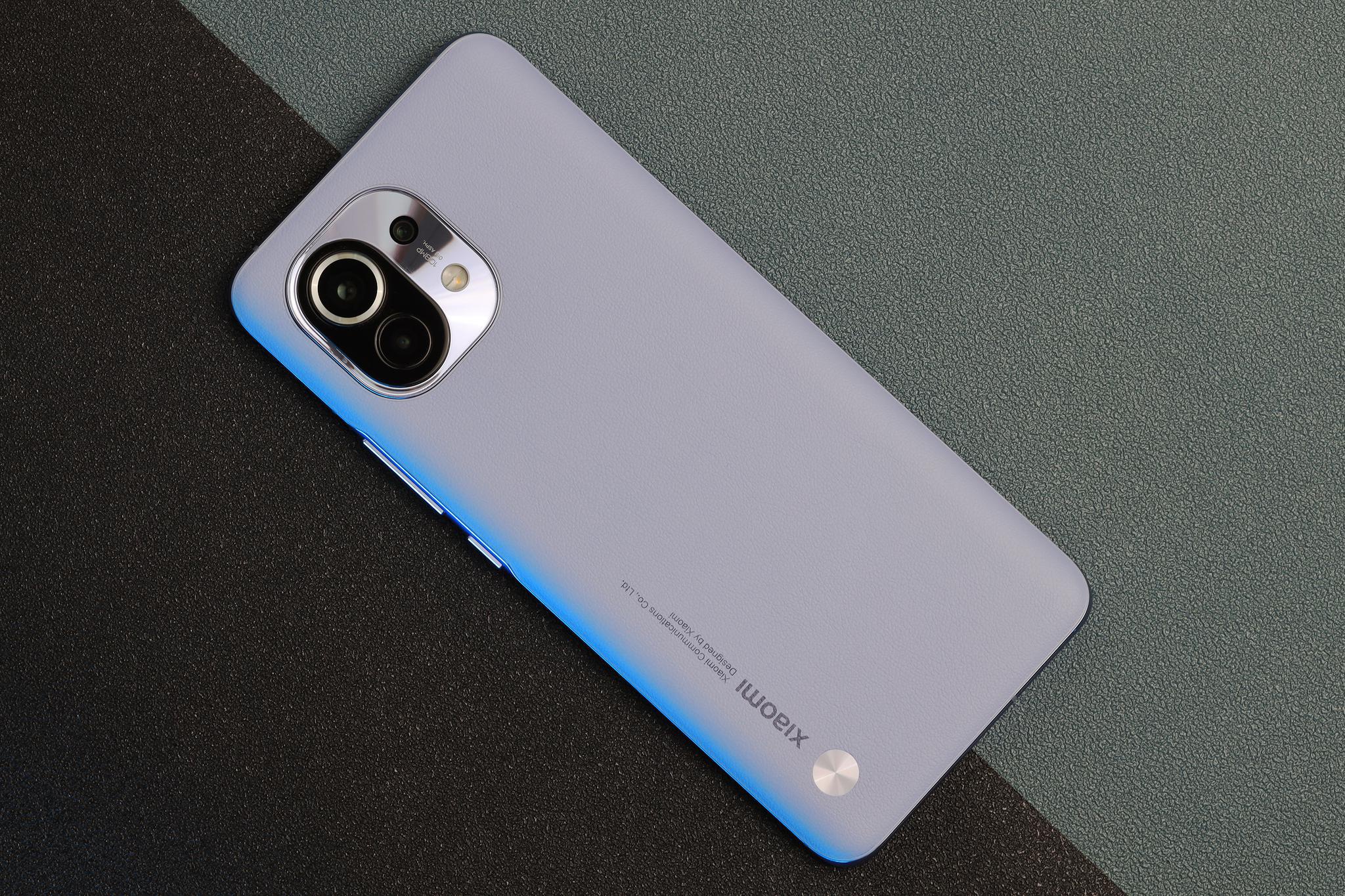 新十年高端开篇之作轻薄全能旗舰小米11开箱