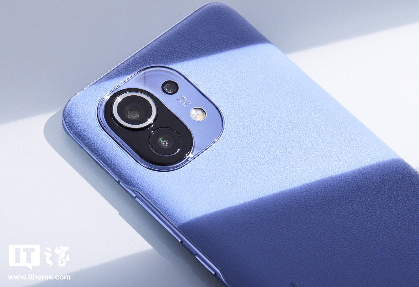 【it之家开箱】小米 11 开箱图赏:四曲面柔性屏,5nm 骁龙芯