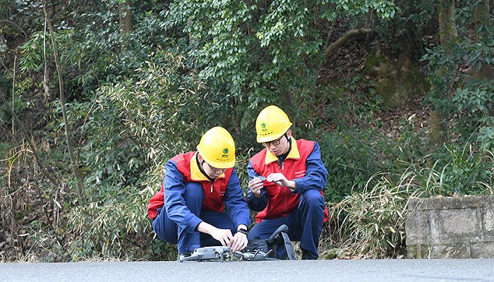 余姚电网厉兵秣马迎战强寒潮来袭