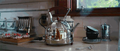 用一个不是特别恰当的比喻来解释解表发汗:就像是把身体外面的寒水烧