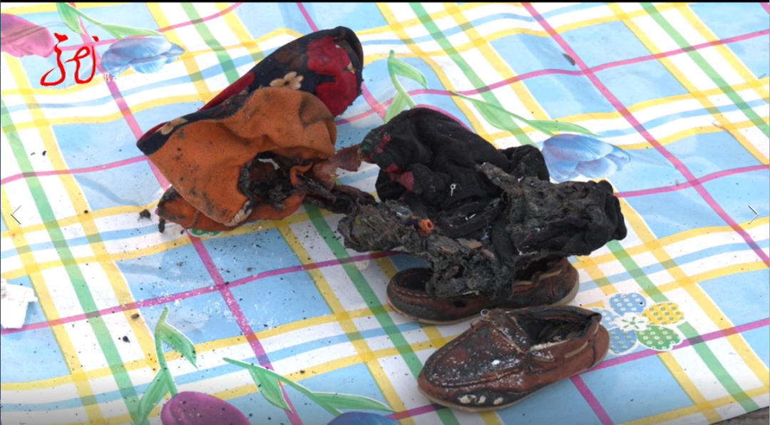 衣服裤子全都烧焦,2岁烧伤幼儿家人回忆事发经过, 爆燃现场令人揪心