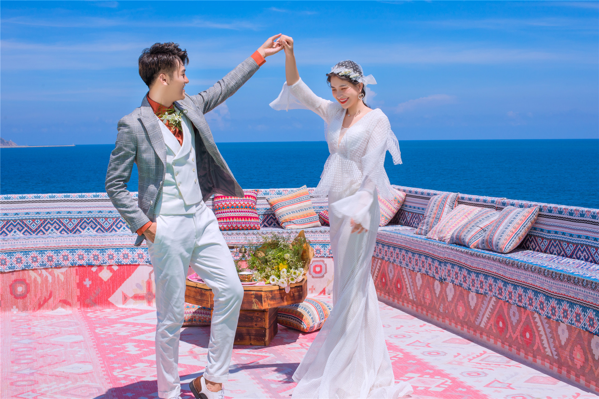 三亚旅拍婚纱照应该准备什么?做好攻略你也可以拥有甜美的婚纱照