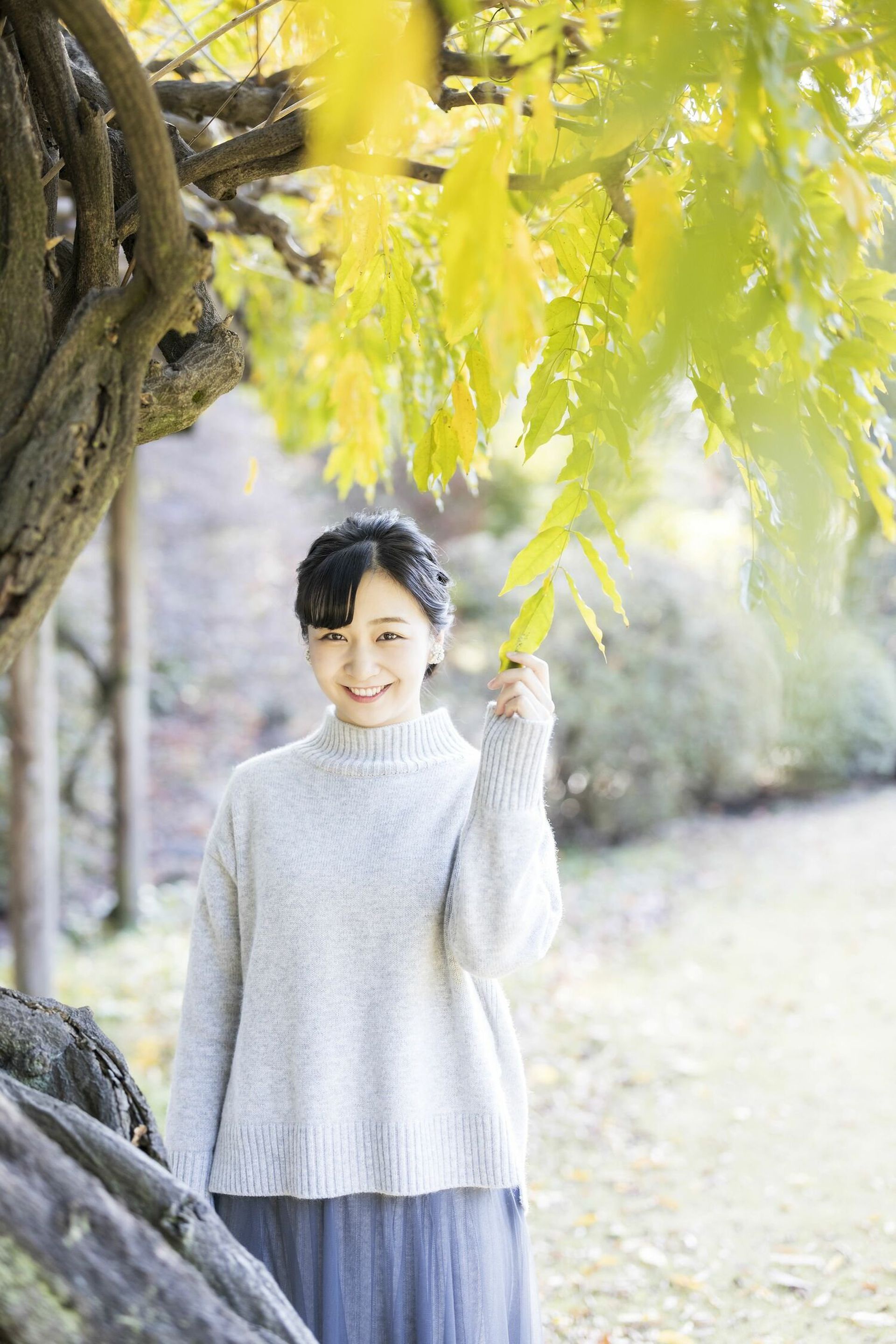 日本最美公主迎26岁生日首次公开穿大衣靓照网友名副其实