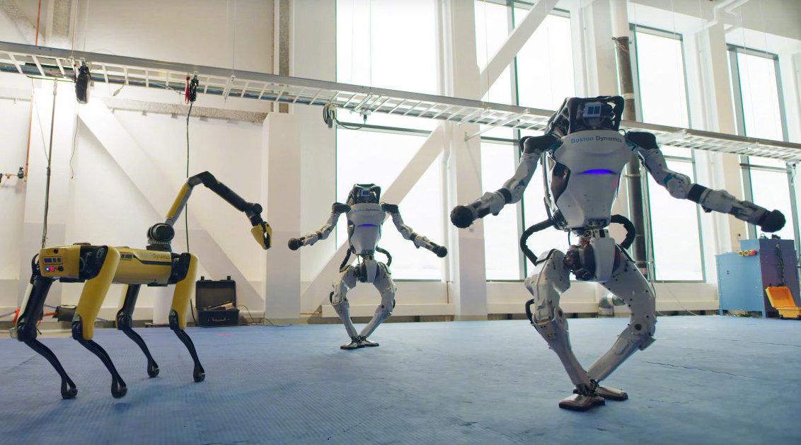 波士顿动力机器人最新视频:载歌载舞!