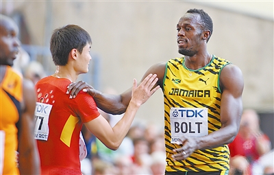 网友神评论让苏炳添躺枪,张培萌前妻评:人家挺好,对老婆忠诚着