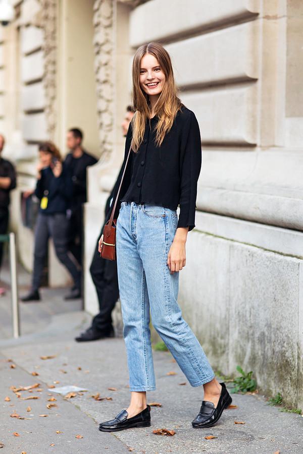 今年流行穿"乐福鞋 牛仔裤",优雅得体还减龄,适合40岁女人