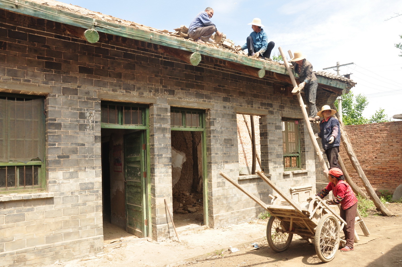 陕西凤翔:农村修房再现关中"八大怪"