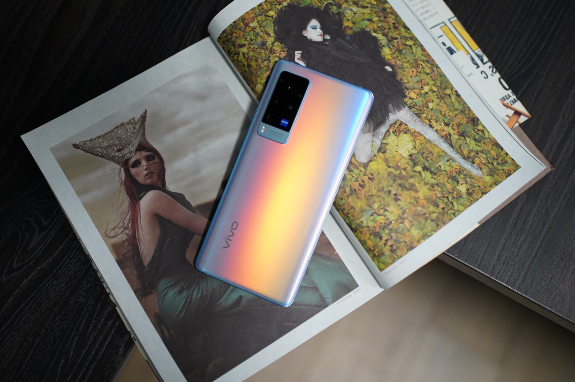 vivox60系列还拥有超稳微云台二代防抖性能大提升