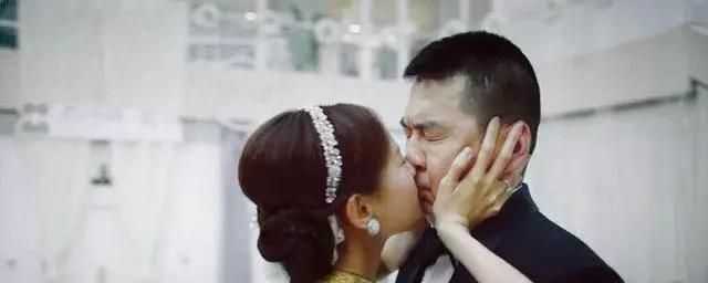 陈建斌不愧是老戏的中坚力量,李一桐表演教科书式的错位接吻,但休闲区蓝鸢梦想 - Www.slyday.coM 陈建斌不愧是老戏的中坚力量,李一桐表演教科书式的错位接吻,但休闲区蓝鸢梦想 - Www.slyday.coM