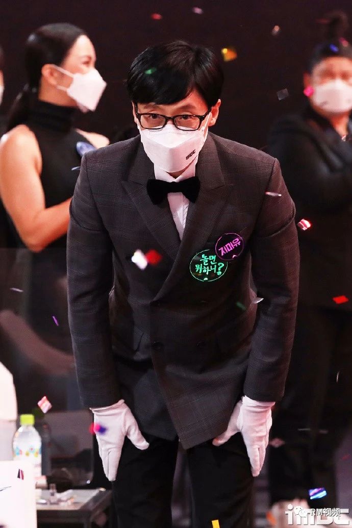 恭喜刘在石获得2020mbc演艺大赏大赏实至名归
