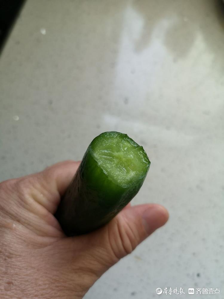 济南今天有多冷?买回来的黄瓜直接冻坏了