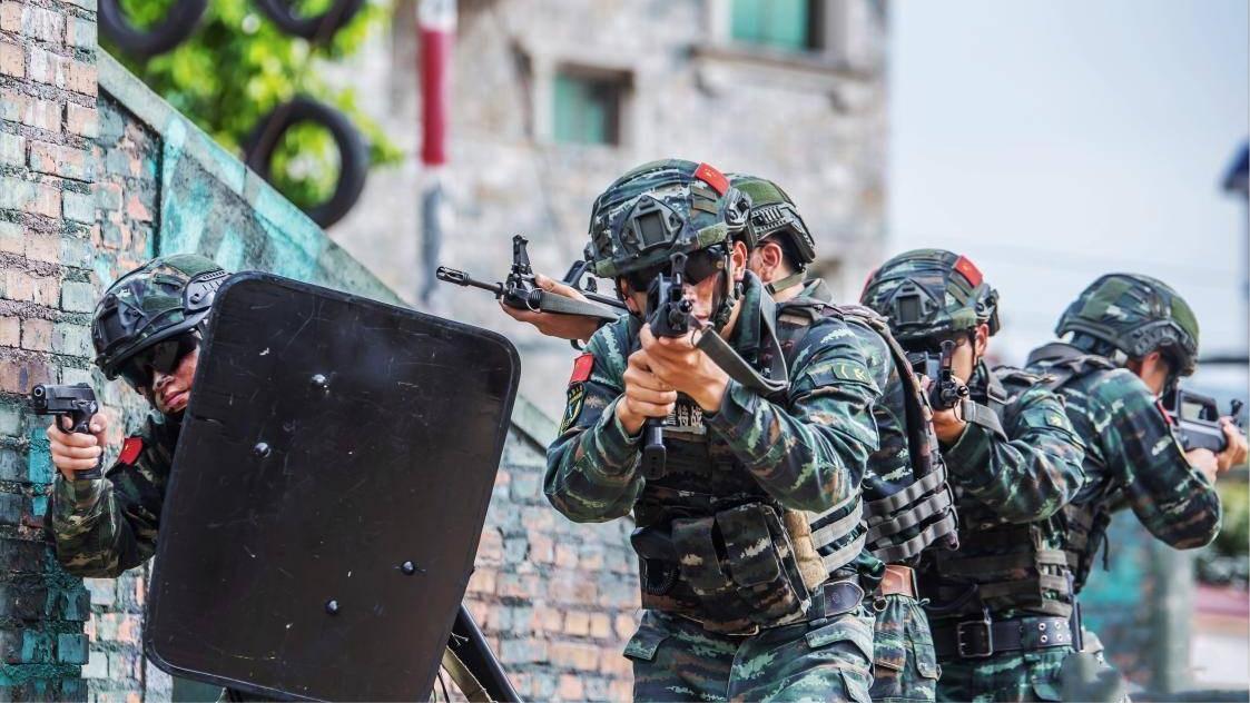 警察还是军人?武警部队究竟是什么样的存在?老兵都不一定知道