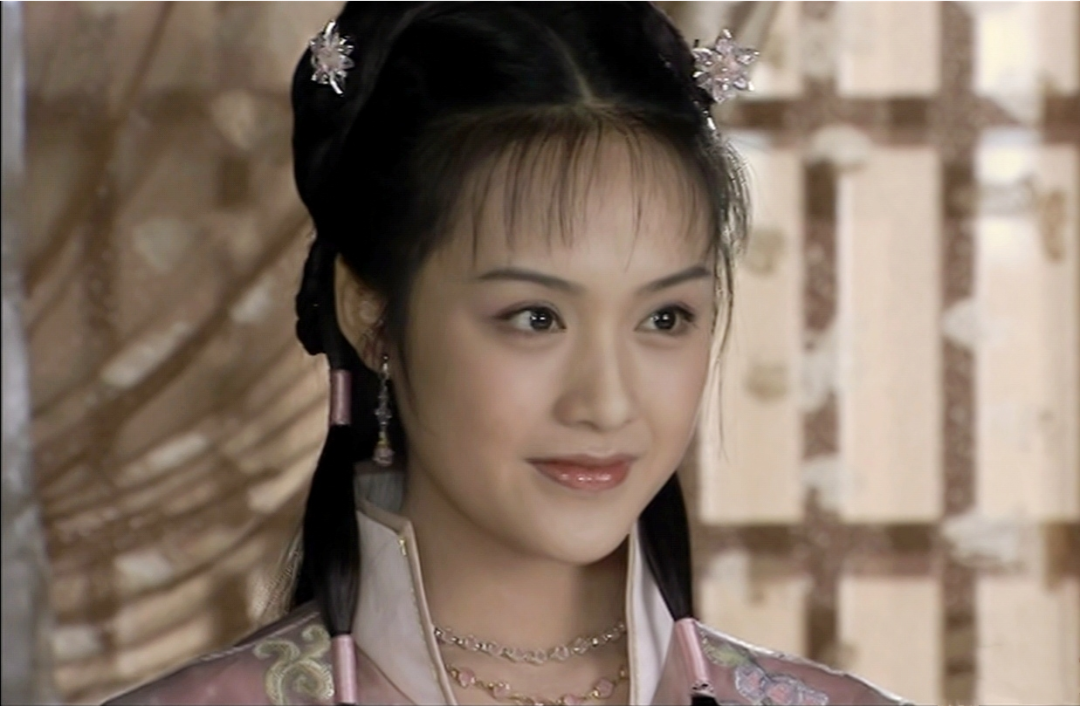 次年,她又在唐国强,张铁林等一众大牌演员主演的《贞观长歌》里,担任