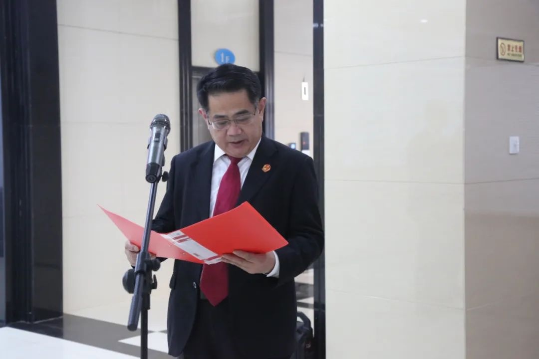 政法委书记迟令席,岚山区副区长,公安分局局长李廷伟,岚山区自然资源