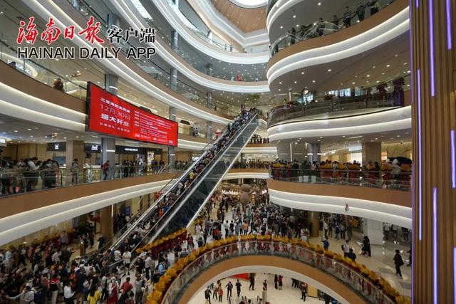 凤凰机场免税店中服三亚国际免税购物公园三亚海旅免税城12月30日news