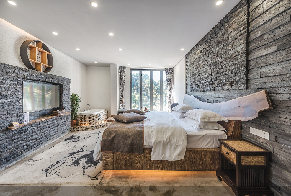 报告：民宿提前预定量是去年1.5倍 滑雪温泉成最热门主题