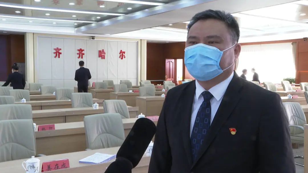 满怀信心向未来 奋发突破谱新篇!