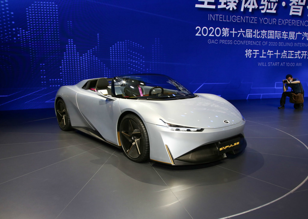 广汽传祺全新"敞篷跑车"发布,两座布局 剪刀门,外观真心很美