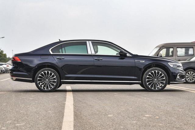 6万(2021款),其已取消了3.0t v6车型,全系均为2.