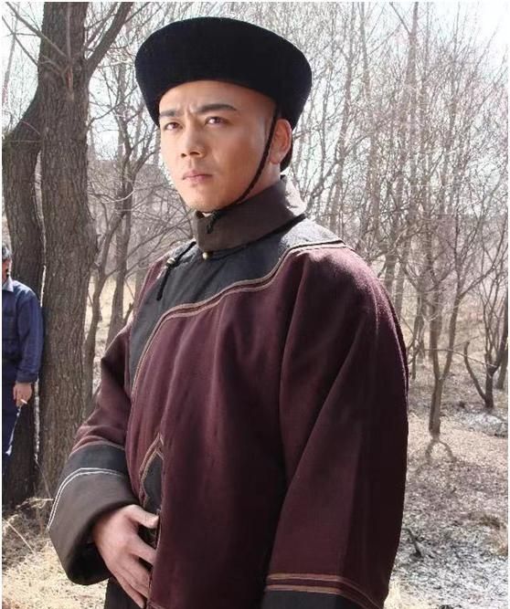 杨烁隐藏9年的老婆竟是我们熟悉的童年女神难怪不愿公开