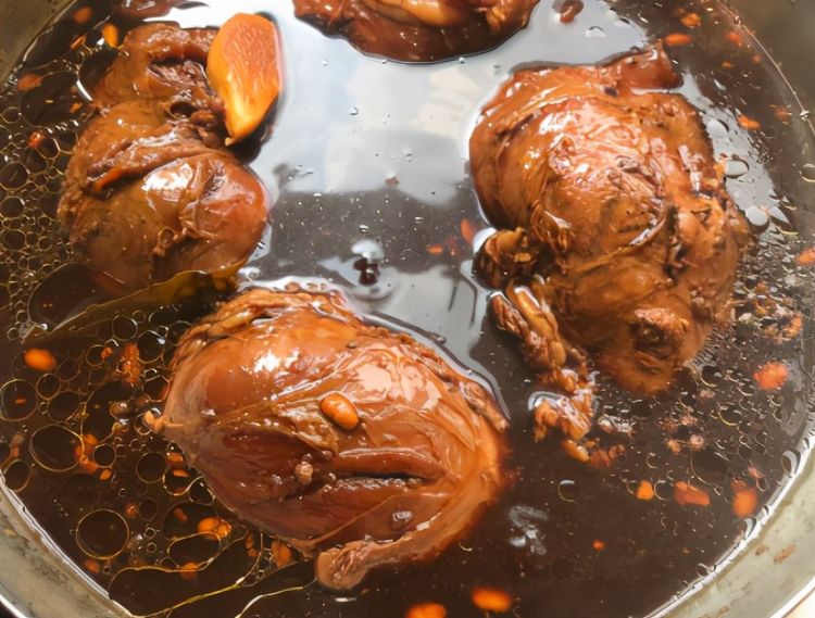 卤牛肉的做法掌握好3步牛肉软烂好吃不发柴无腥味