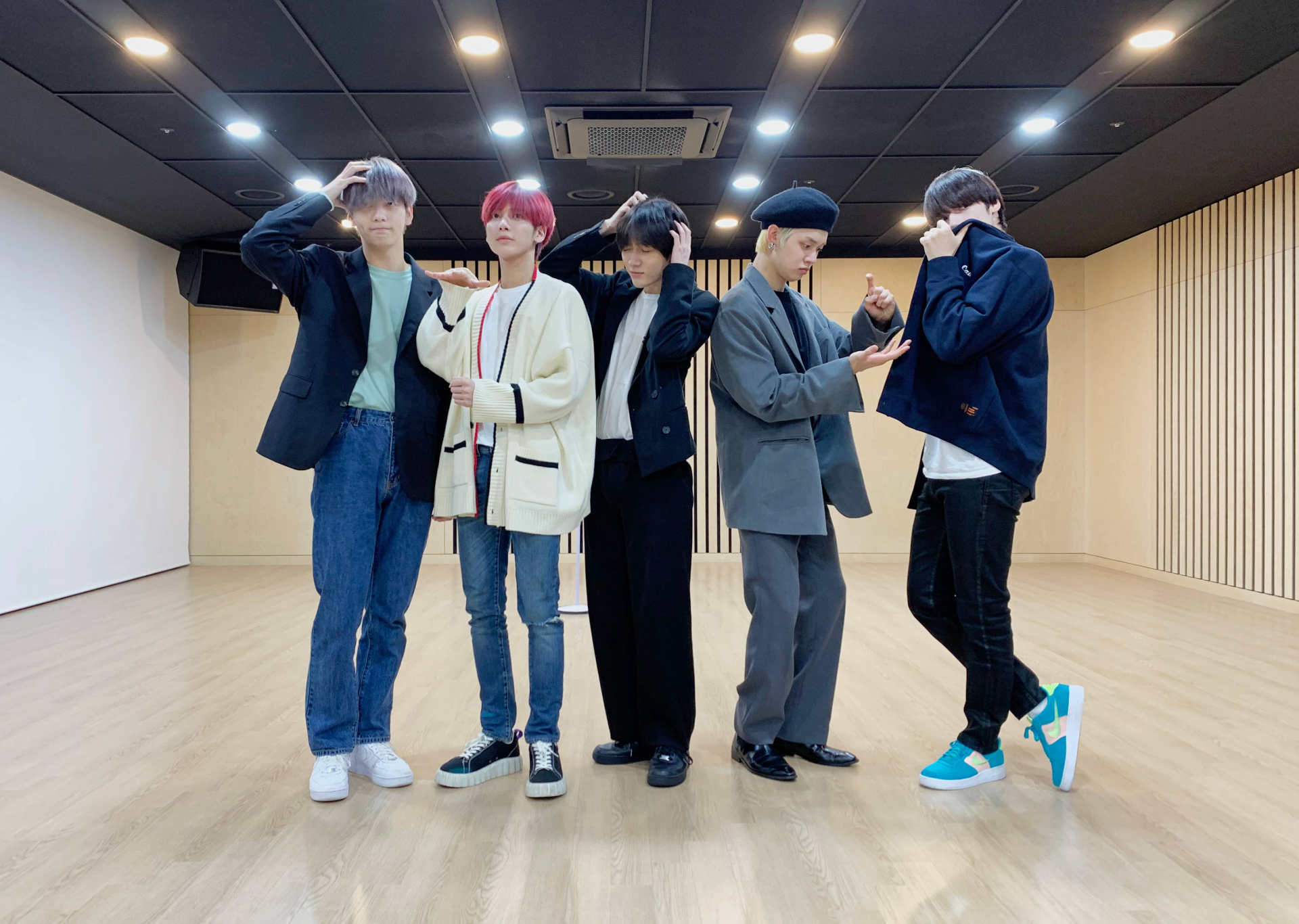 2020男团销量top10防弹夺冠边伯贤成唯一上榜男solo