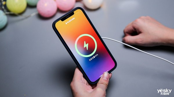 极博士课堂:iphone 12的magsafe无线充电是黑科技还是智商税?|苹果|ma