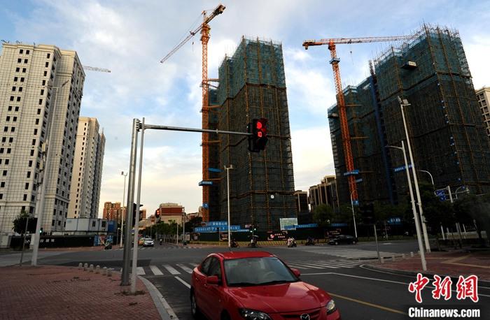 两部门:建立银行业金融机构房地产贷款集中度管理制度