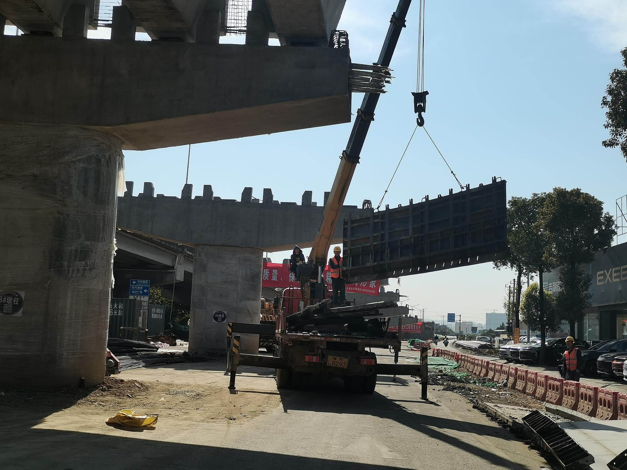 沙朗立交跨线桥工程进展顺利,力争明年春节前通车!