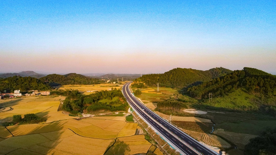 广西大浦高速公路图片