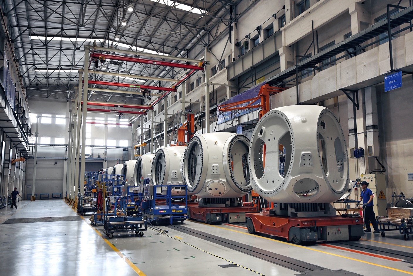 GE沈阳工厂内的HUB轮毂生产线，轮毂是风电机组的核心设备