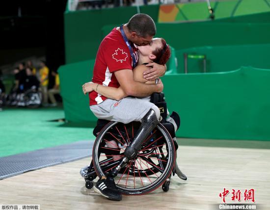 坚强、感动……国际残疾人日 向残疾运动员们致敬
