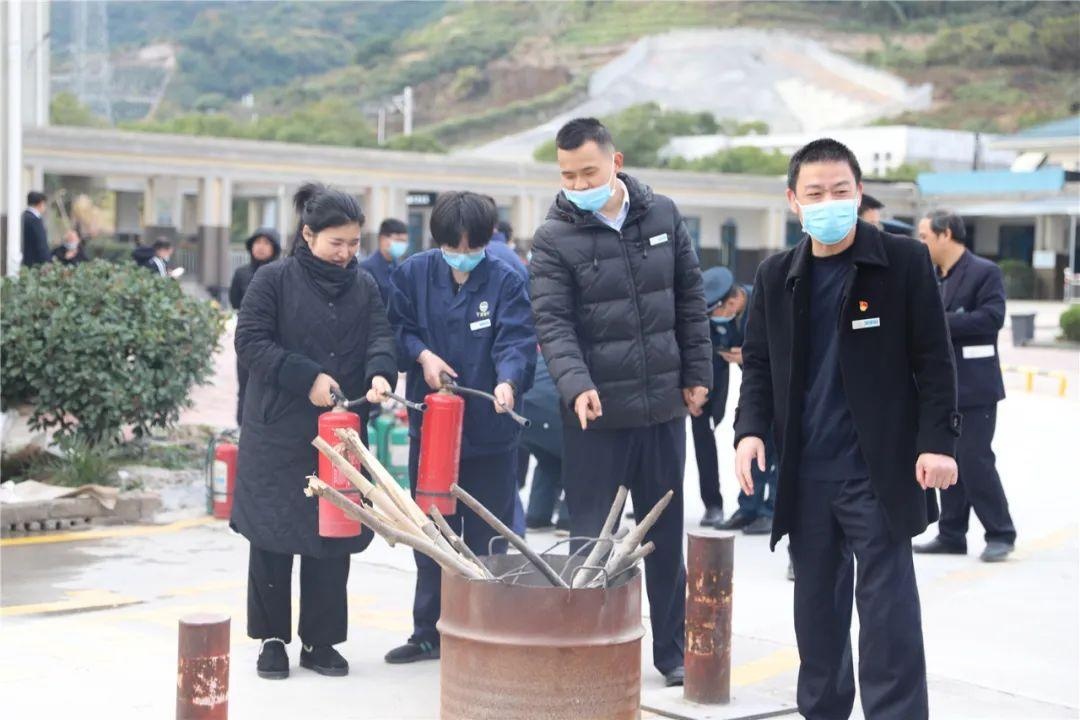 走进台州市殡仪馆开展消防安全培训与演练