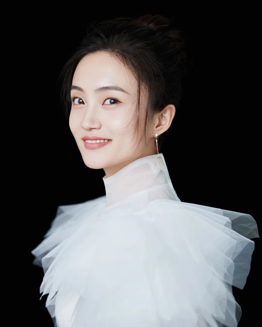 “为什么优秀的人都不发朋友圈了?”_手机新浪网