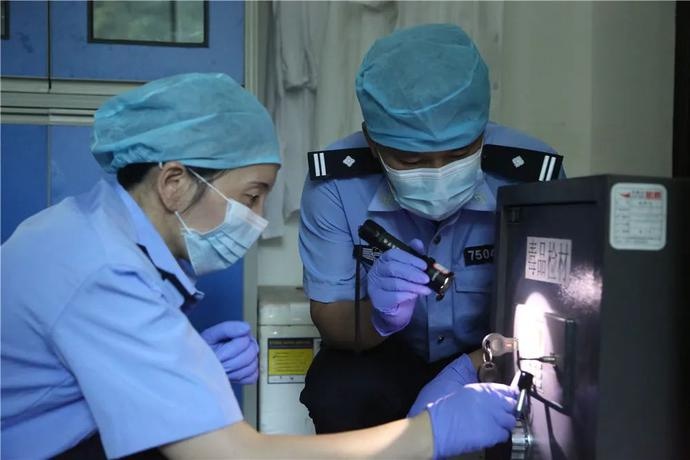 榜样|卢霞:刑事侦查战线上的默默守候者