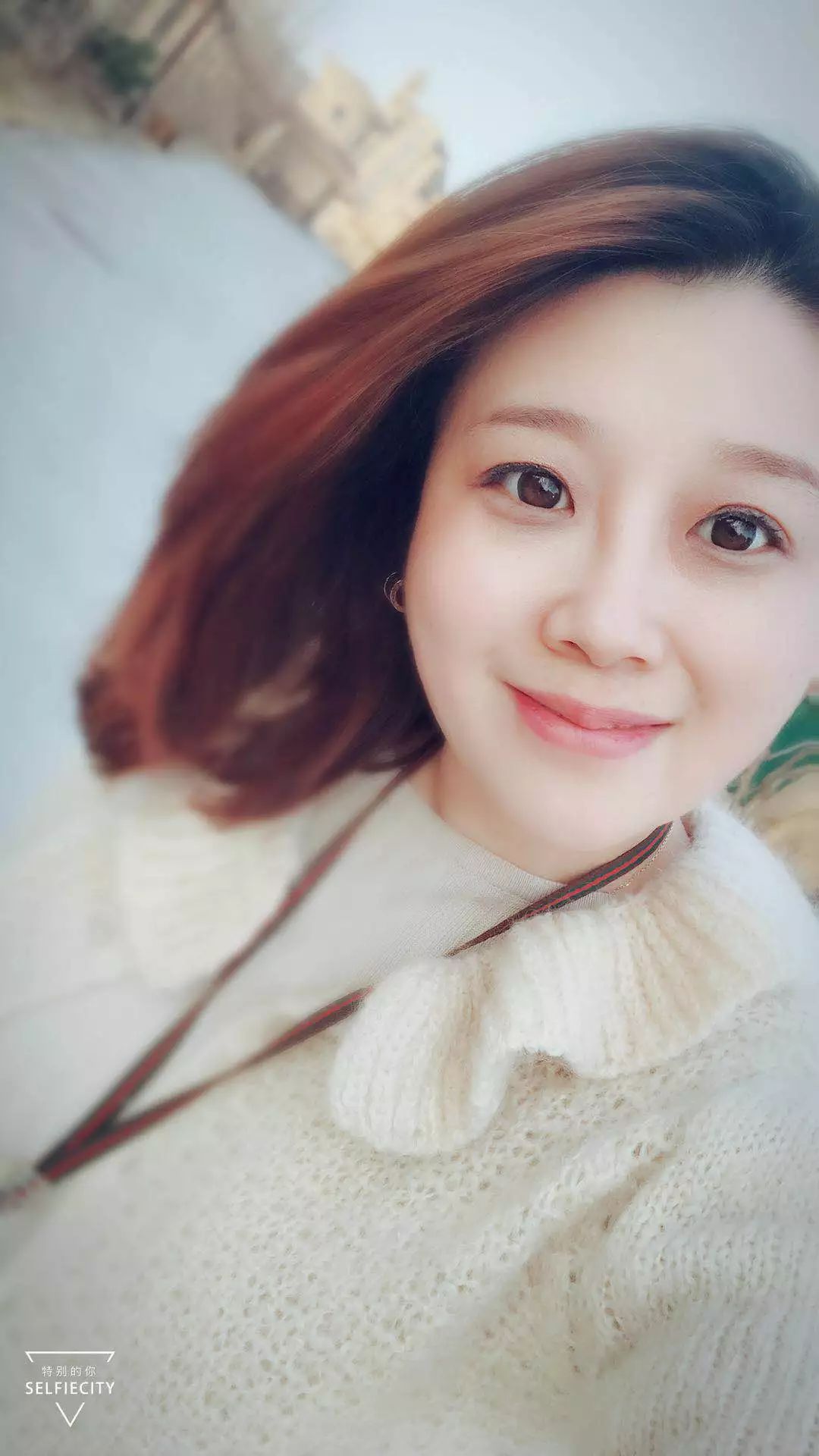 《心有千千结》主持人:宏瑞