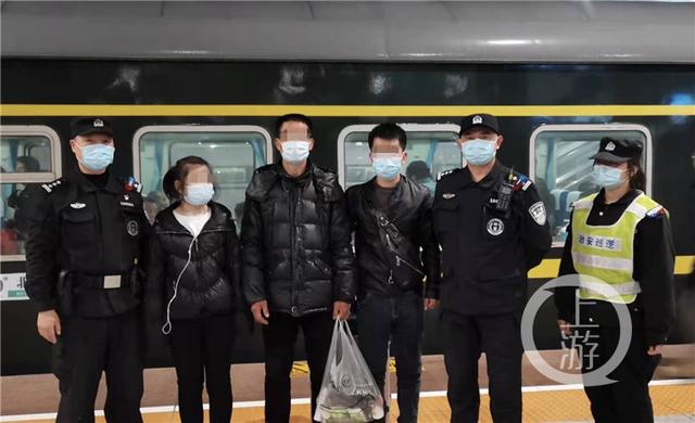 15岁陕西女生只身坐火车欲赴佛山见山东网友 走到重庆被“拦下”休闲区蓝鸢梦想 - Www.slyday.coM